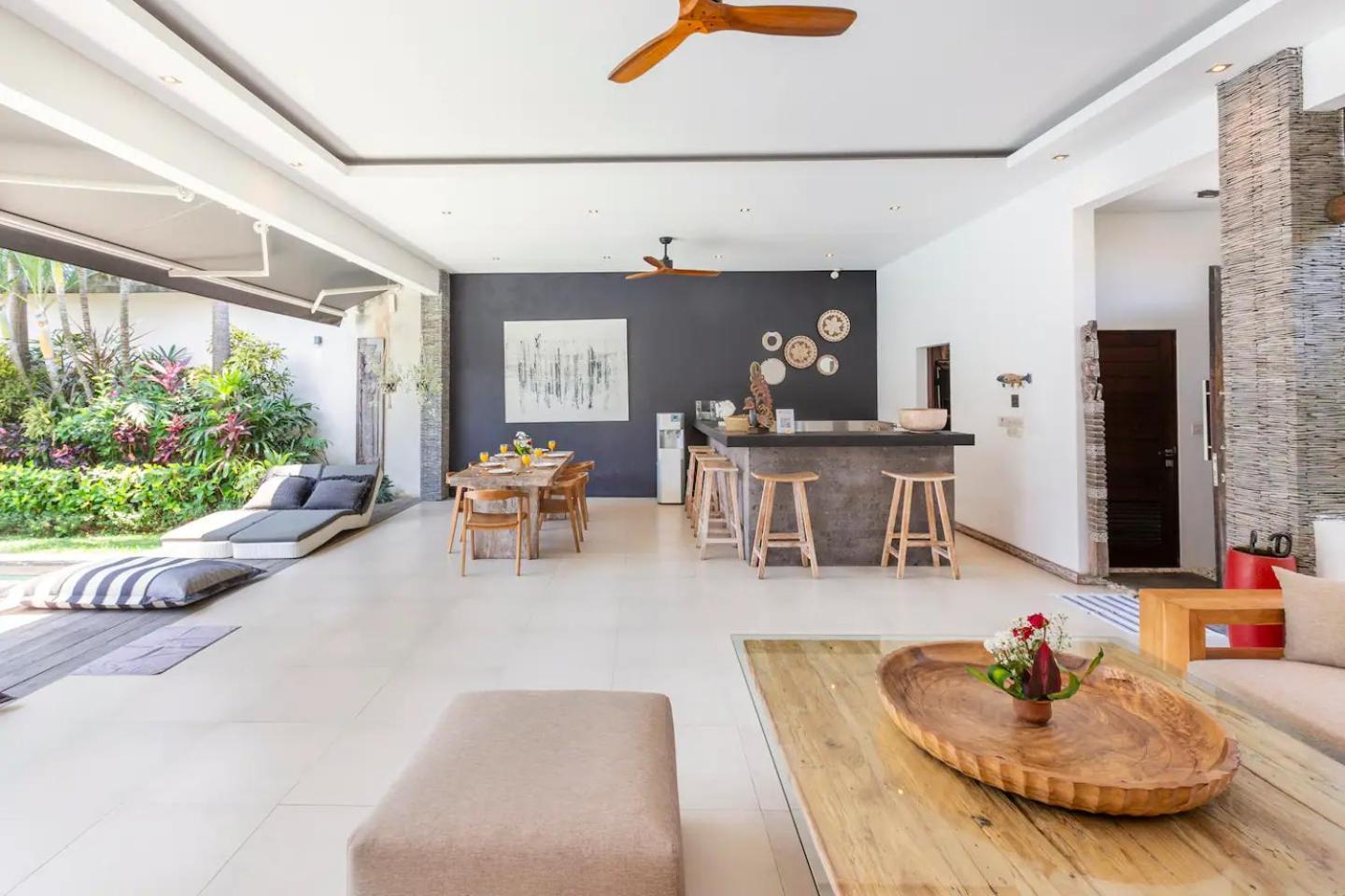 Villa Jago - Private Luxury With Large Pool In